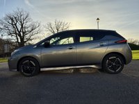 USED 2022 72 NISSAN LEAF 39kWh Tekna Hatchback 5dr Electric Auto (150 ps) 