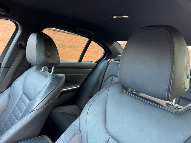 2019 BMW 3 Series 2L M Sport 4dr - Photo 12