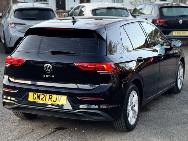 2021 VOLKSWAGEN GOLF 1.5 TSI Life Hatchback 5dr Petrol Manual Euro 6 (s/s) (150 ps) - Photo 9