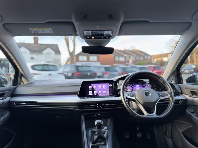 2021 VOLKSWAGEN GOLF 1.5 TSI Life Hatchback 5dr Petrol Manual Euro 6 (s/s) (150 ps) - Photo 11