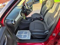 USED 2020 70 MG MG3 1.5 VTi-TECH Exclusive Nav hatchback, 25,000 miles, Euro 6 Petrol Manual with 8' Touchscreen, Apple CarPlay, Reverse Camera, A/C, ULEZ compliant. This 2020 MG MG3 VTi TECH Exclusive Nav presents an exceptional opportunity with its remarkably low mileage of just 25,000 miles for its age. This stylish hatchback is equipped with a responsive 1.5L petrol engine, meeting Euro 6 emissions standards. You can drive with confidence knowing it comes with a 3 month warranty and a fresh 12 month MOT provided on purchase. Inside, you'll find a host of convenient features designed to enhance your driving experience, including Bluetooth connectivity for