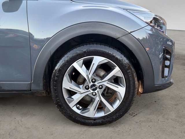 2023 KIA STONIC - Photo 10