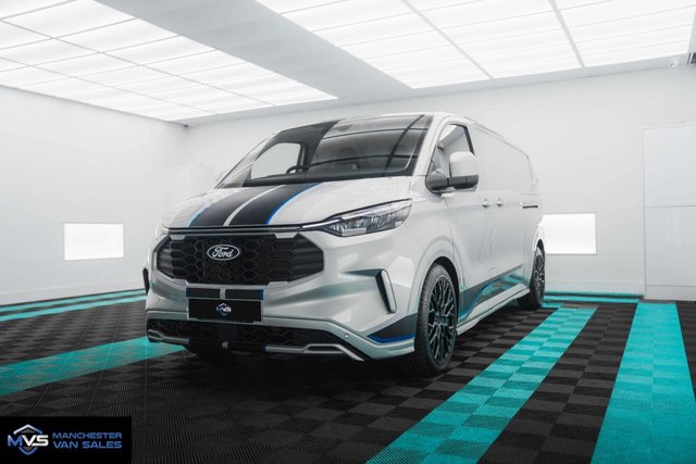 2024 Ford Transit Custom 2L Sport 5dr - Photo 3