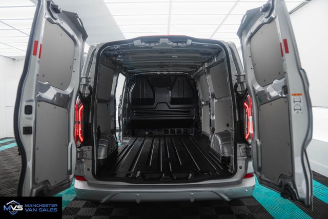 2024 Ford Transit Custom 2L Sport 5dr - Photo 12