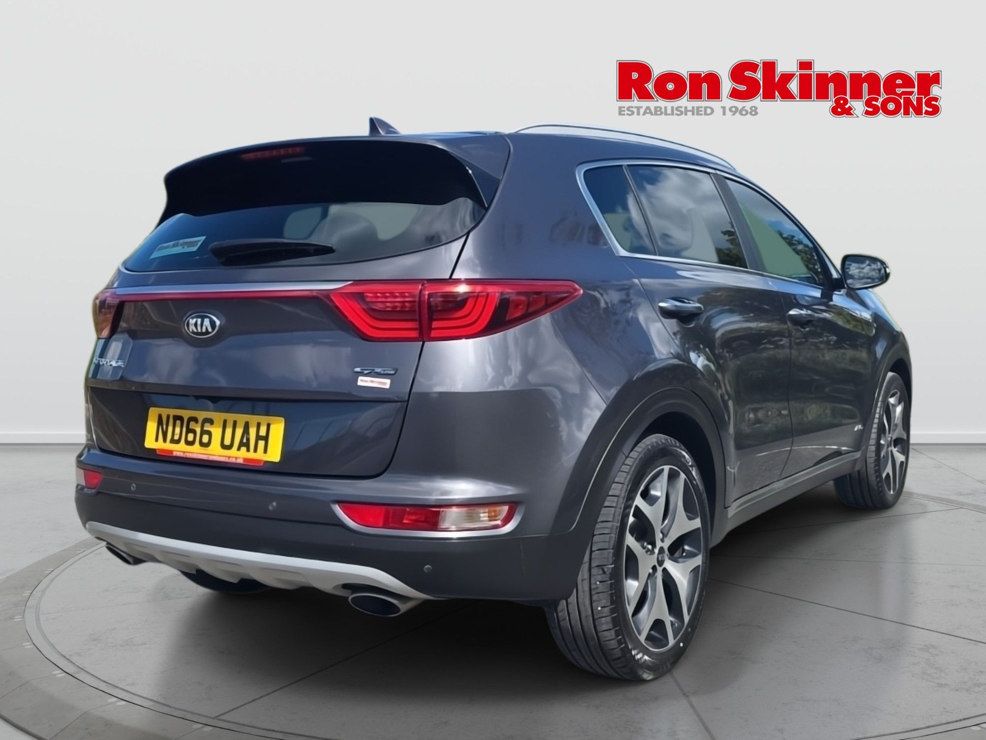 USED 2017 66 KIA SPORTAGE 2.0 CRDi GT-Line SUV 5dr Diesel Manual AWD Euro 6 (134 bhp) 