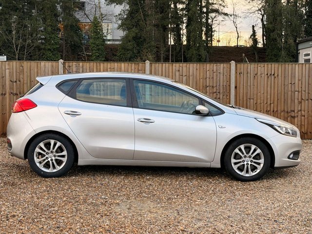 2015 KIA CEED - Photo 6