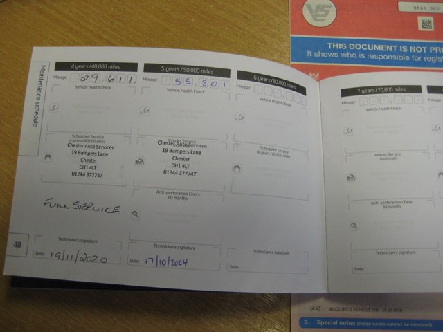 2016 HYUNDAI TUCSON 1.7 CRDi Blue Drive Premium SE SUV 5dr Diesel DCT Euro 6 (s/s) (141 ps) - Photo 12