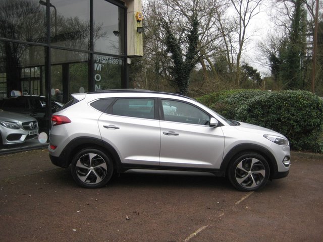 2016 HYUNDAI TUCSON 1.7 CRDi Blue Drive Premium SE SUV 5dr Diesel DCT Euro 6 (s/s) (141 ps) - Photo 3