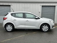 USED 2022 71 DACIA SANDERO 1.0 TCe Comfort Hatchback 5dr Petrol Manual Euro 6 (s/s) (90 ps) SAT NAV, REVERSE CAMERA