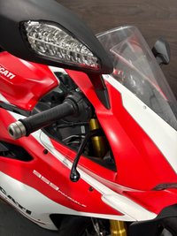 USED 2019 19 DUCATI 959 PANIGALE 959 Corse Super Sports Petrol Manual Euro 4 (149 ps) DUCATI 959 CORSE 2 OWNER LOW MILES OF 9900 LAST SERVICE AT 9500 MOT DECEMBER 2026, FITTED WITH AKRAPROVIC EXHAUST, DATA TAG,FULL BOOK PACK SERVICE BOOK AND 2 KEYS, GREAT VALUE THERE A COUPLE OF MARKS 1 ON THE TANK AND 1 ONE REAR SEAT
