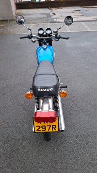 USED 1977 R SUZUKI GT 250 B 2 Stroke Roadster Retro Classic Use as is or rolling restoration