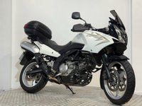 USED 2010 10 SUZUKI V-STROM 650 BASH PLATE - TOP BOX COMES WITH NEW MOT AND WARRANTY