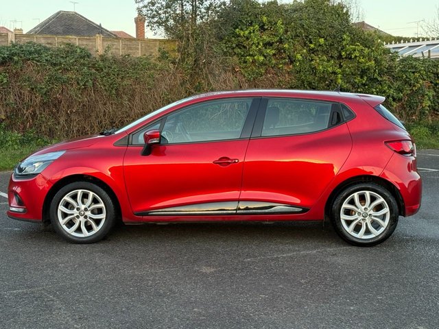 2017 Renault Clio 1.2L Dynamique Nav 5dr - Photo 4