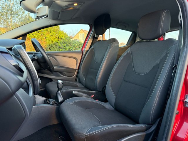 2017 Renault Clio 1.2L Dynamique Nav 5dr - Photo 9