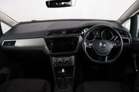 USED 2021 21 VOLKSWAGEN TOURAN 1.5 TSI EVO SE Family DSG Euro 6 (s/s) 5dr 7 SEATER, SUN ROOF, SATNAV