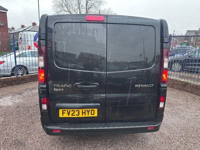 2023 RENAULT TRAFIC - Photo 7