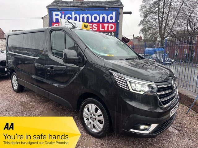 2023 RENAULT TRAFIC