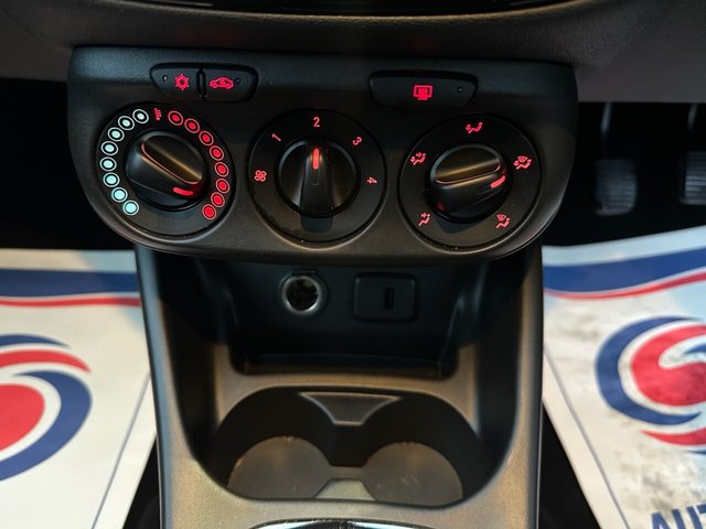 2018 VAUXHALL CORSA - Photo 8