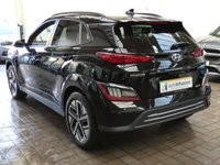 USED 2022 72 HYUNDAI KONA 64kWh Ultimate SUV 5dr Electric Auto (10.5kW Charger) (204 ps) SAT NAV LEATHER CAMERA ANDROID APPLE CARPLAY PARKING SENSORS 1 OWNERS SERVICE HISTORY WARRANTY
