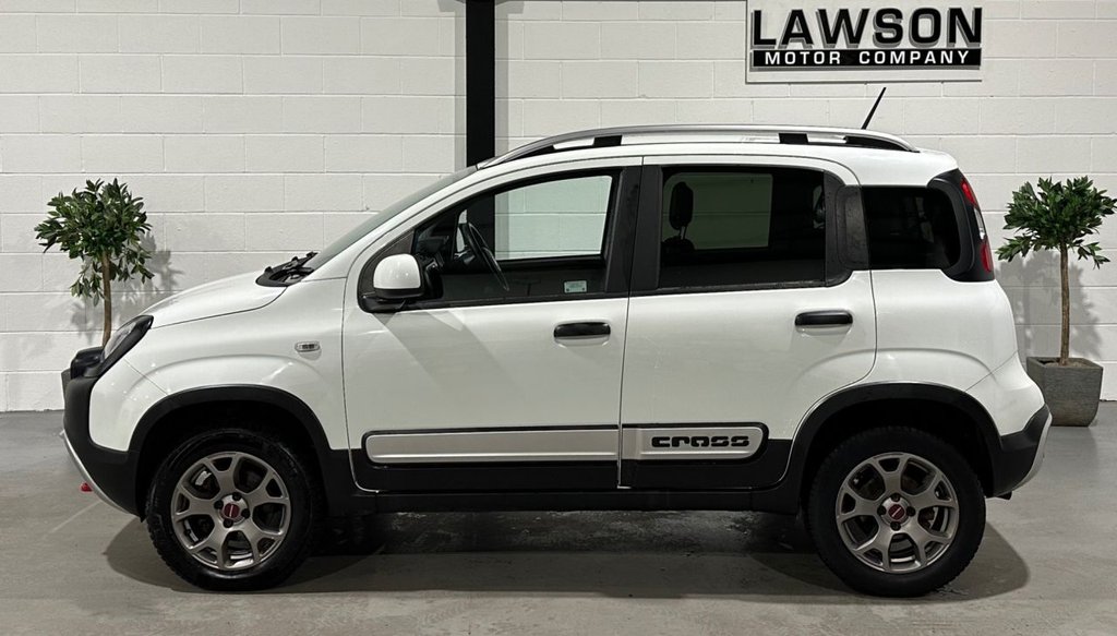 USED 2017 66 FIAT PANDA 0.9 TwinAir Cross Hatchback 5dr Petrol Manual Euro 6 (s/s) (90 bhp) 