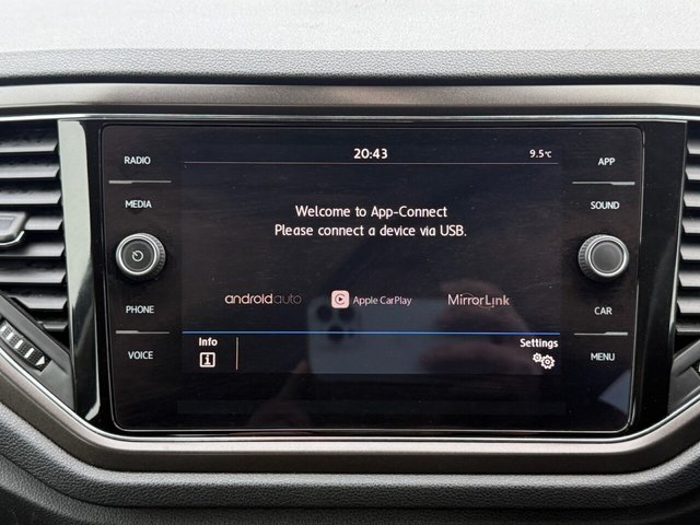 2019 VOLKSWAGEN T-ROC 1.5 TSI GPF EVO SE SUV 5dr Petrol DSG Euro 6 (s/s) (150 ps) - Photo 9