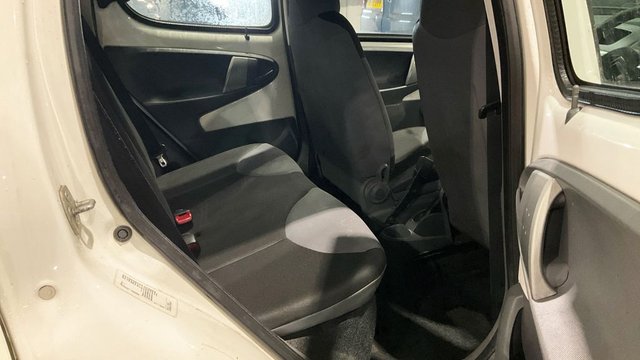 2012 CITROEN C1 - Photo 10