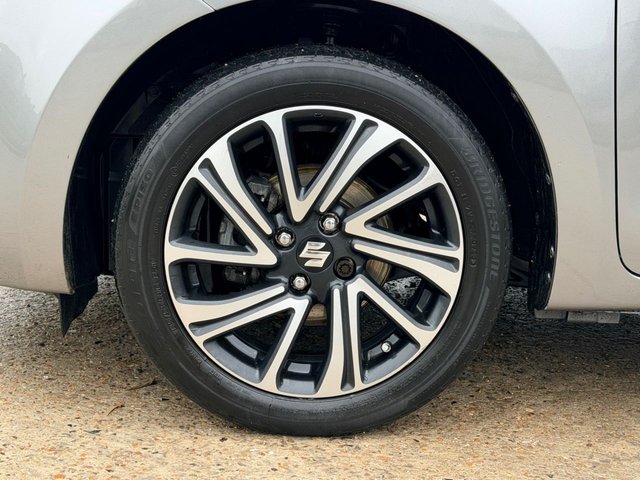 2023 Suzuki Swift 1.2L Sz-L 5dr - Photo 12