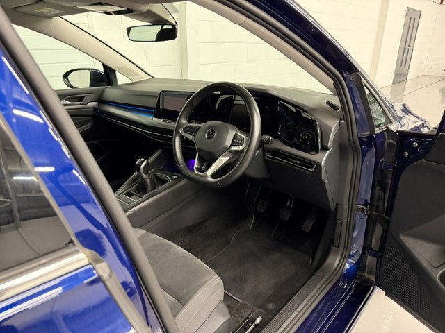 2022 VOLKSWAGEN GOLF 2022 1.5 TSI Style Hatchback 5dr Petrol Manual Euro 6 (s/s) (150 ps) - Photo 6