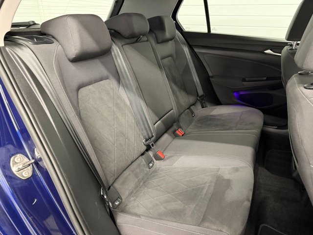 2022 VOLKSWAGEN GOLF 2022 1.5 TSI Style Hatchback 5dr Petrol Manual Euro 6 (s/s) (150 ps) - Photo 7