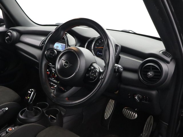 2019 MINI Hatch 1.5L Cooper Sport 5dr - Photo 12