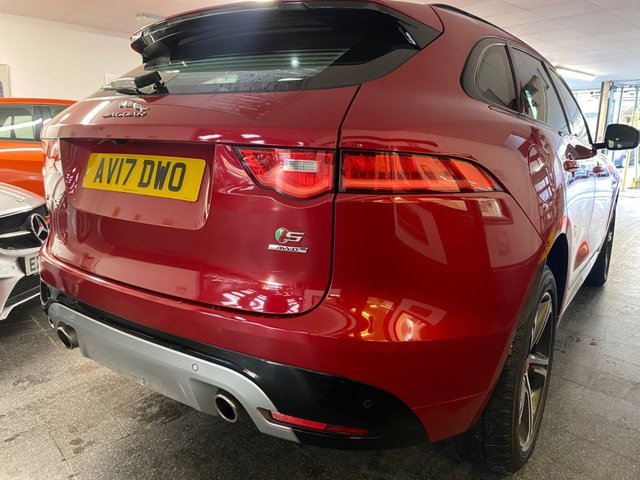 2017 JAGUAR F-PACE 3.0 D300 V6 S SUV 5dr Diesel Auto AWD Euro 6 (s/s) (300 ps) - Photo 9