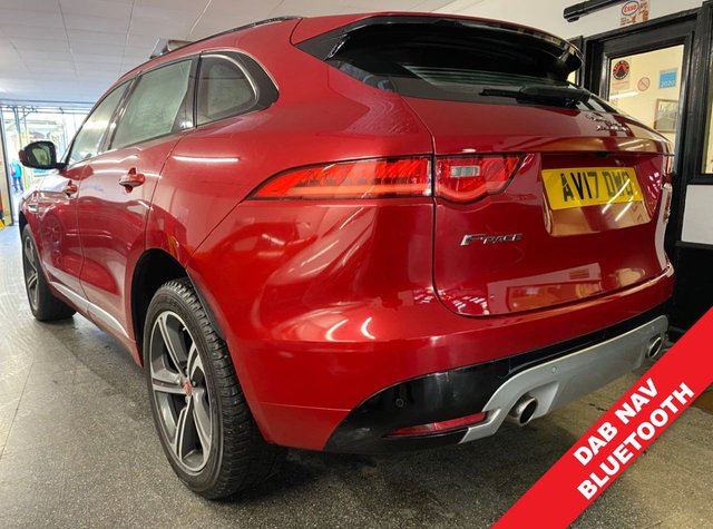 2017 JAGUAR F-PACE 3.0 D300 V6 S SUV 5dr Diesel Auto AWD Euro 6 (s/s) (300 ps) - Photo 2