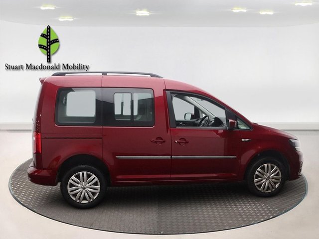 2018 VOLKSWAGEN CADDY LIFE - Photo 4