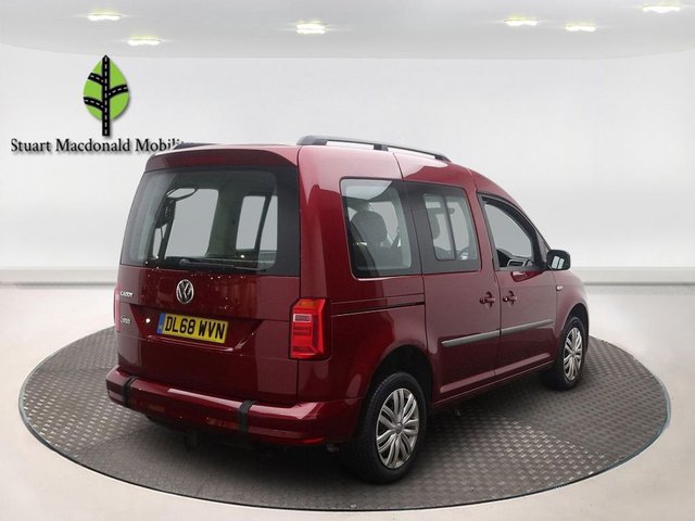 2018 VOLKSWAGEN CADDY LIFE - Photo 5