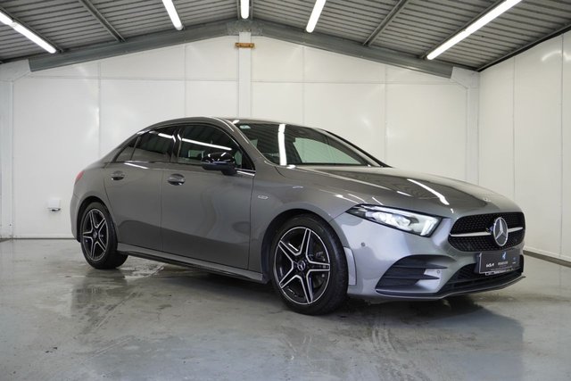 2021 A CLASS 2.0 A180D AMG LINE EDITION EXECUTIVE SALOON 4DR DIESEL MANUAL EURO 6... photo