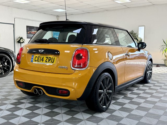 2014 MINI HATCH 2014 2.0 Cooper S Hatchback 3dr Petrol Manual Euro 6 (s/s) (192 ps) - Photo 11