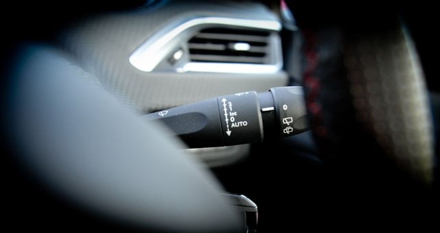 2019 PEUGEOT 2008 - Photo 12