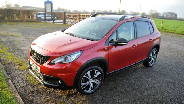 2019 PEUGEOT 2008 - Photo 3