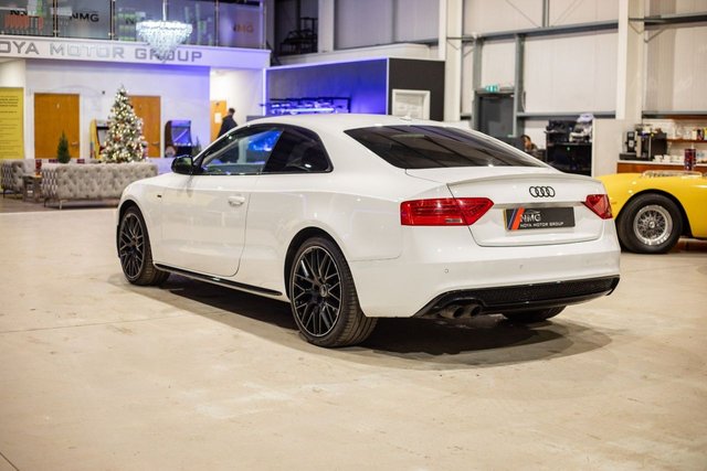 2015 Audi A5 2L Black Edition Plus 2dr - Photo 4