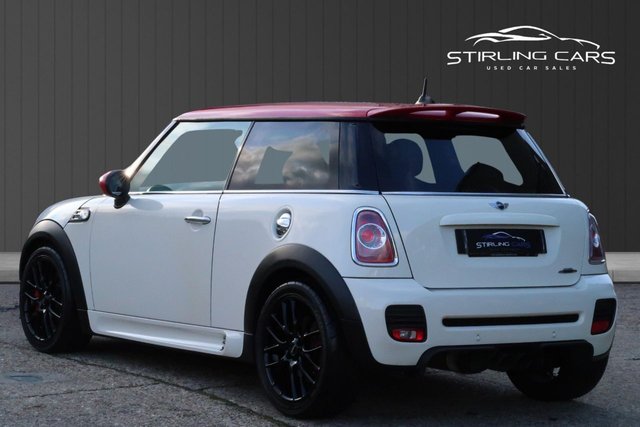 2011 MINI Hatch 1.6L John Cooper Works 3dr - Photo 7