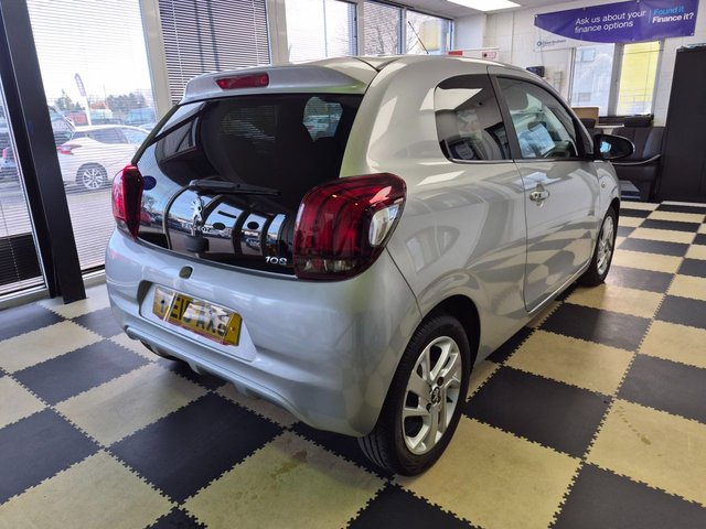 2015 PEUGEOT 108 - Photo 3