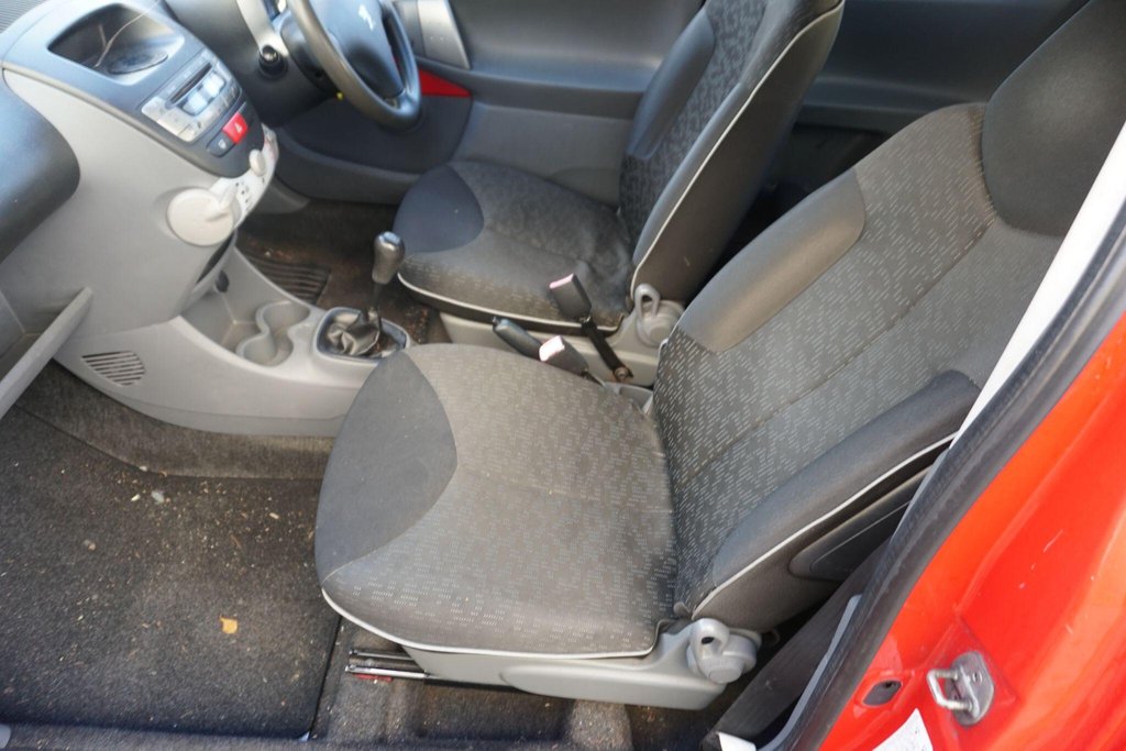 USED 2010 10 PEUGEOT 107 1.0 12V Urban Euro 4 3dr JUST ARRIVED/CHEAP PART EX!!