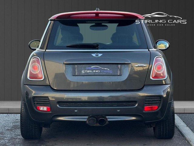 2011 MINI Hatch 1.6L John Cooper Works 3dr - Photo 8