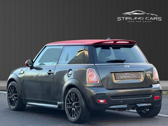 2011 MINI Hatch 1.6L John Cooper Works 3dr - Photo 7