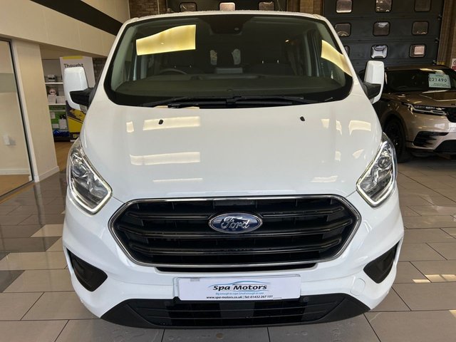 2022 Ford Transit Custom 2L Limited 5dr - Photo 2