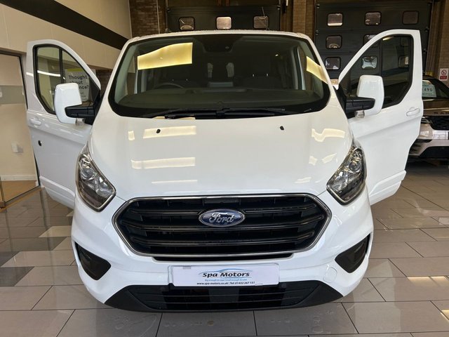 2022 Ford Transit Custom 2L Limited 5dr - Photo 3