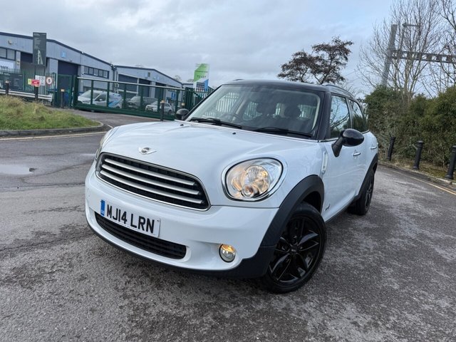 2014 MINI Countryman 1.6 Cooper SUV 5dr Petrol Manual ALL4 Euro 6 (s/s) (122 ps) photo