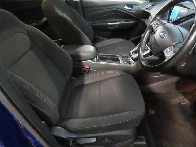 2018 FORD KUGA - Photo 11