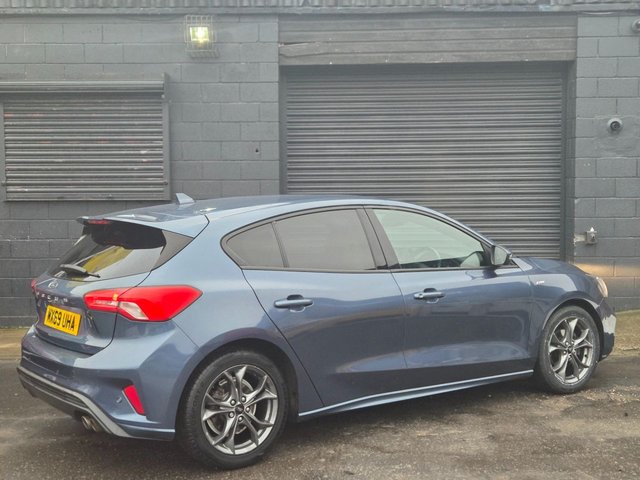 2019 FORD FOCUS - Photo 3