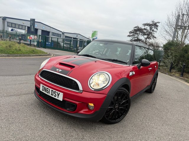 2011 MINI Clubman 2.0 Cooper SD Estate 5dr Diesel Manual Euro 5 (s/s) (143 ps) photo